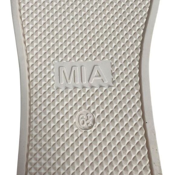 MIA Nordstrom Exclusive Women’s Sneakers - White & Black, Size 6.5 NWT - Picture 11 of 12